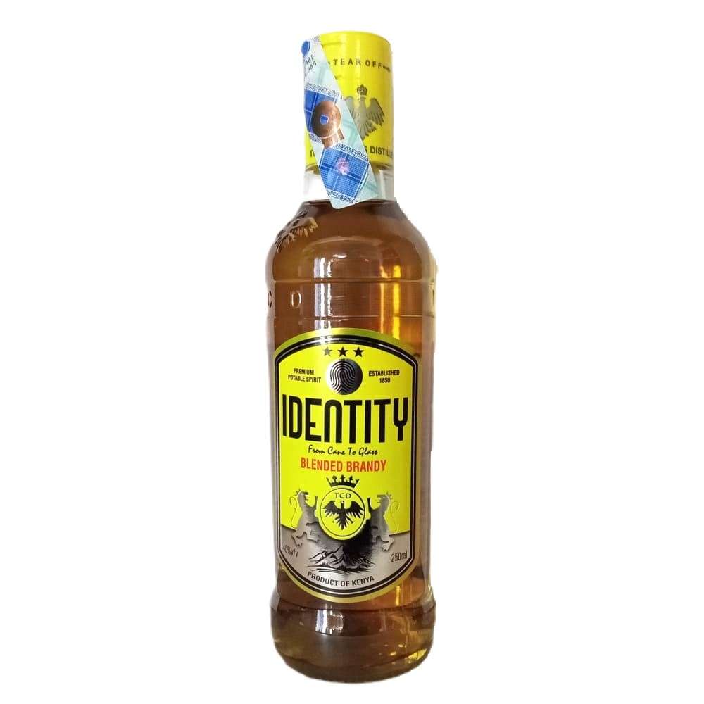 Identity Brandy 250ml offers a rich, smooth drinking experience with notes of oak, dried fruit, and vanilla.It delivers exceptional flavor and value.